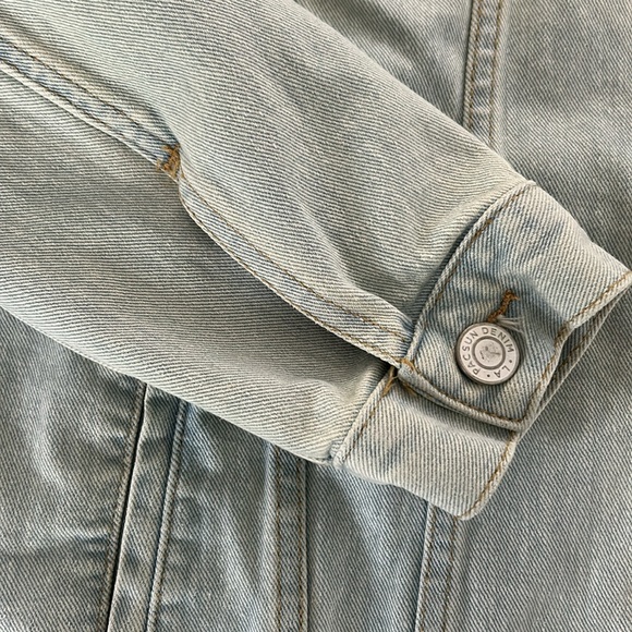 PACSUN light wash denim jacket - Picture 5 of 10